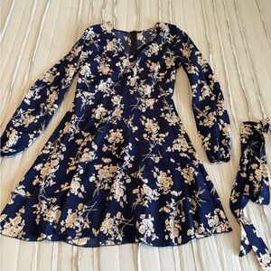 Floral Long-Sleeve Dress | Size M